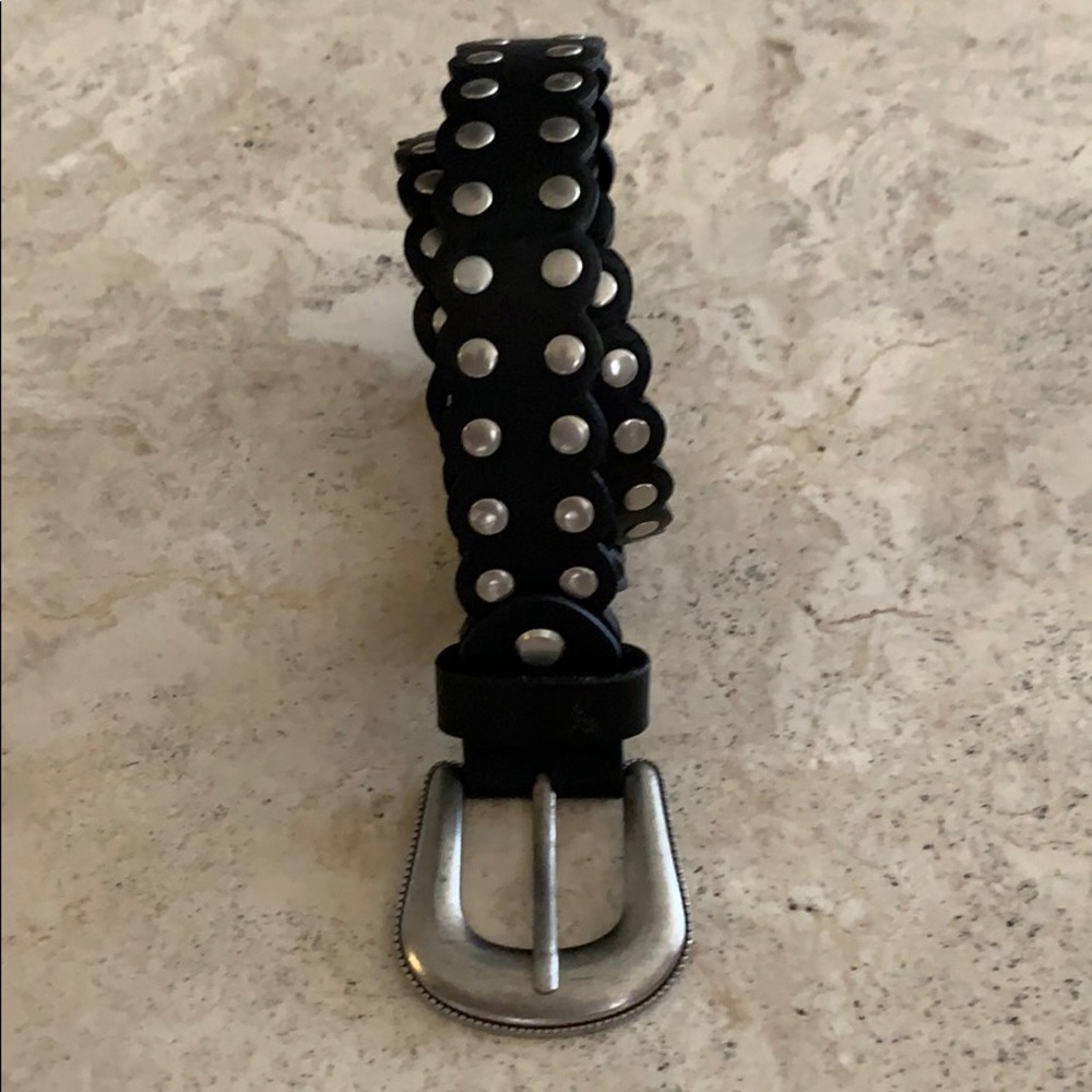 BRANDY MELVILLE black studded belt